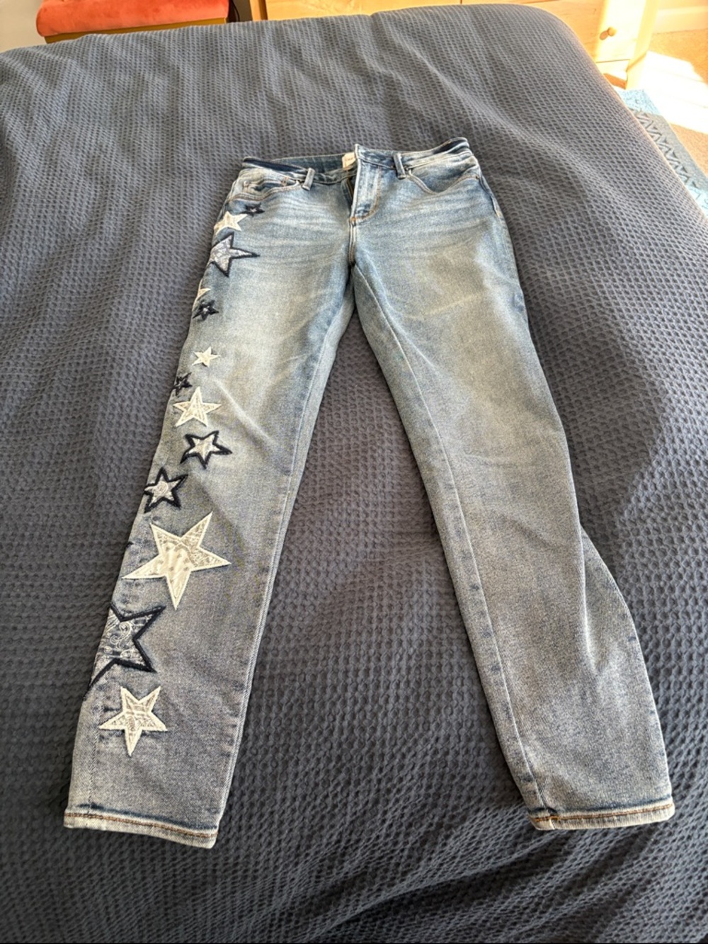 DRIFTWOOD  Blue Skinny Jeans with Star Appliqués 25x28